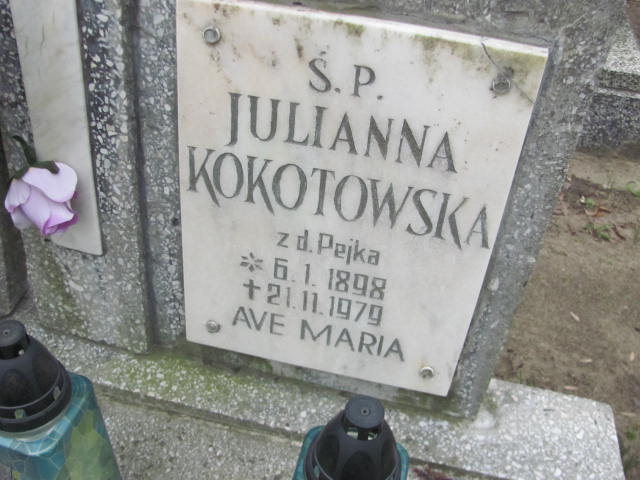 Julianna Kokotowska 1898 Trzemeszno - Grobonet - Wyszukiwarka osób pochowanych