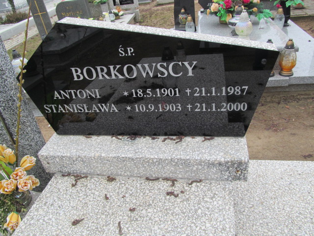 Antoni Borkowski 1901 Trzemeszno - Grobonet - Wyszukiwarka osób pochowanych