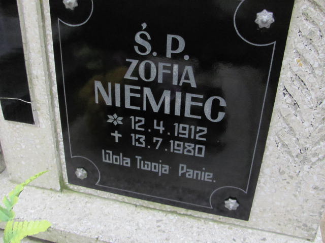 Zofia Niemiec 1912 Trzemeszno - Grobonet - Wyszukiwarka osób pochowanych