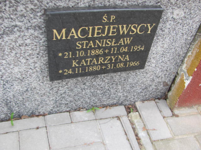 Stanisław Maciejewski 1886 Trzemeszno - Grobonet - Wyszukiwarka osób pochowanych